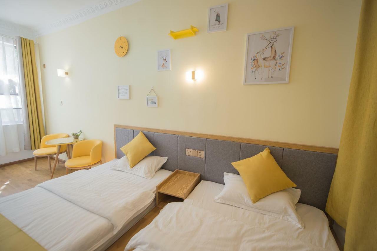 Dali Spring Field Hostel Eksteriør billede