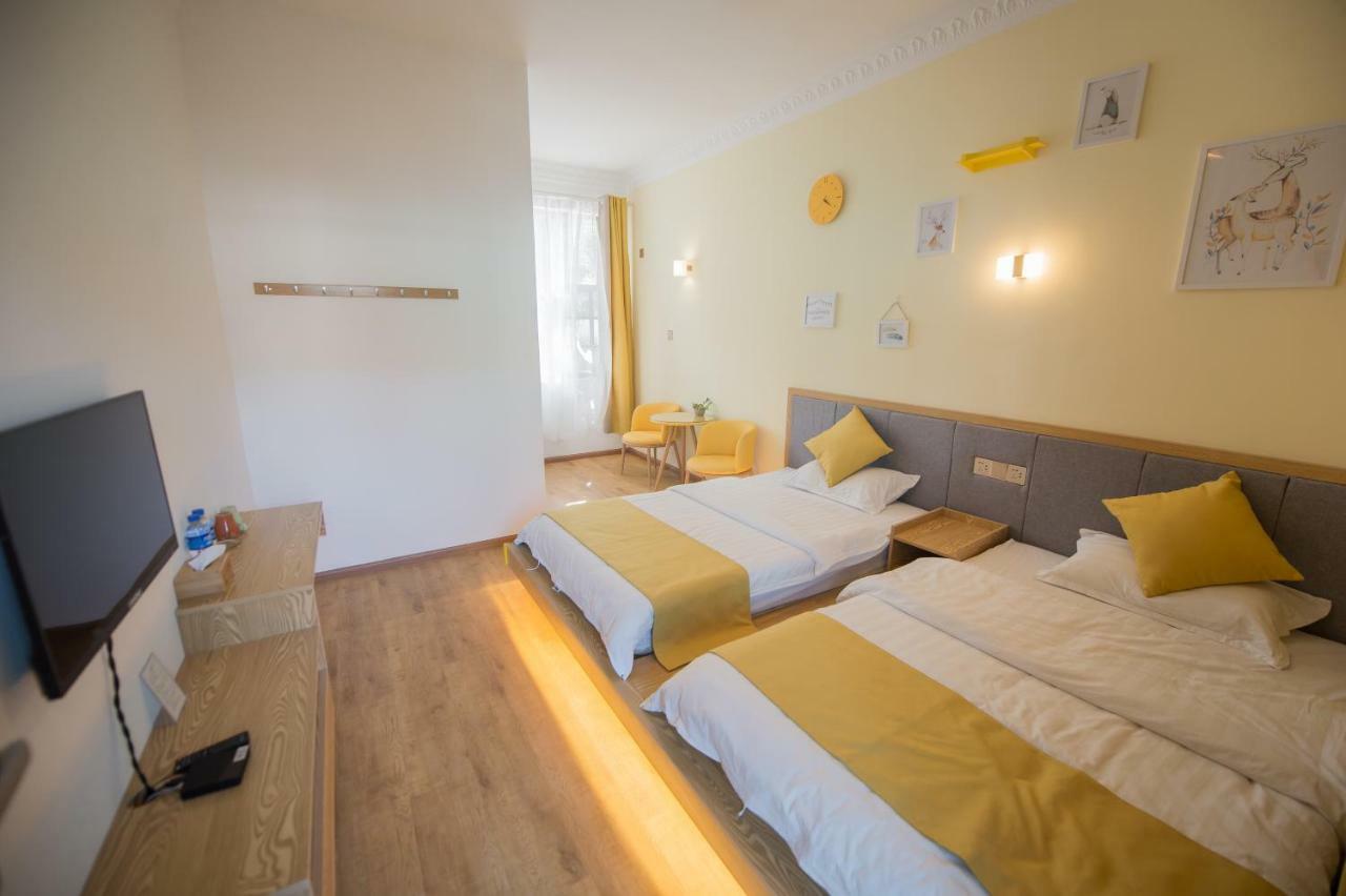 Dali Spring Field Hostel Eksteriør billede
