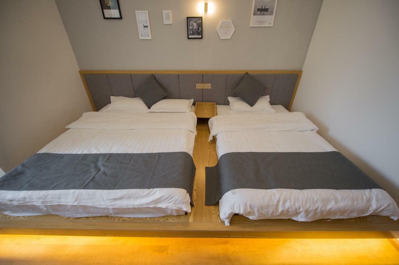 Dali Spring Field Hostel Eksteriør billede