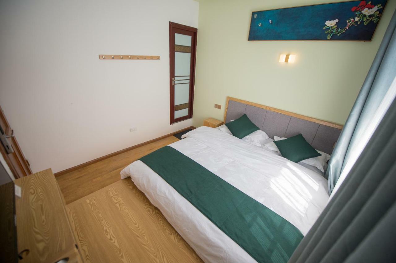 Dali Spring Field Hostel Eksteriør billede