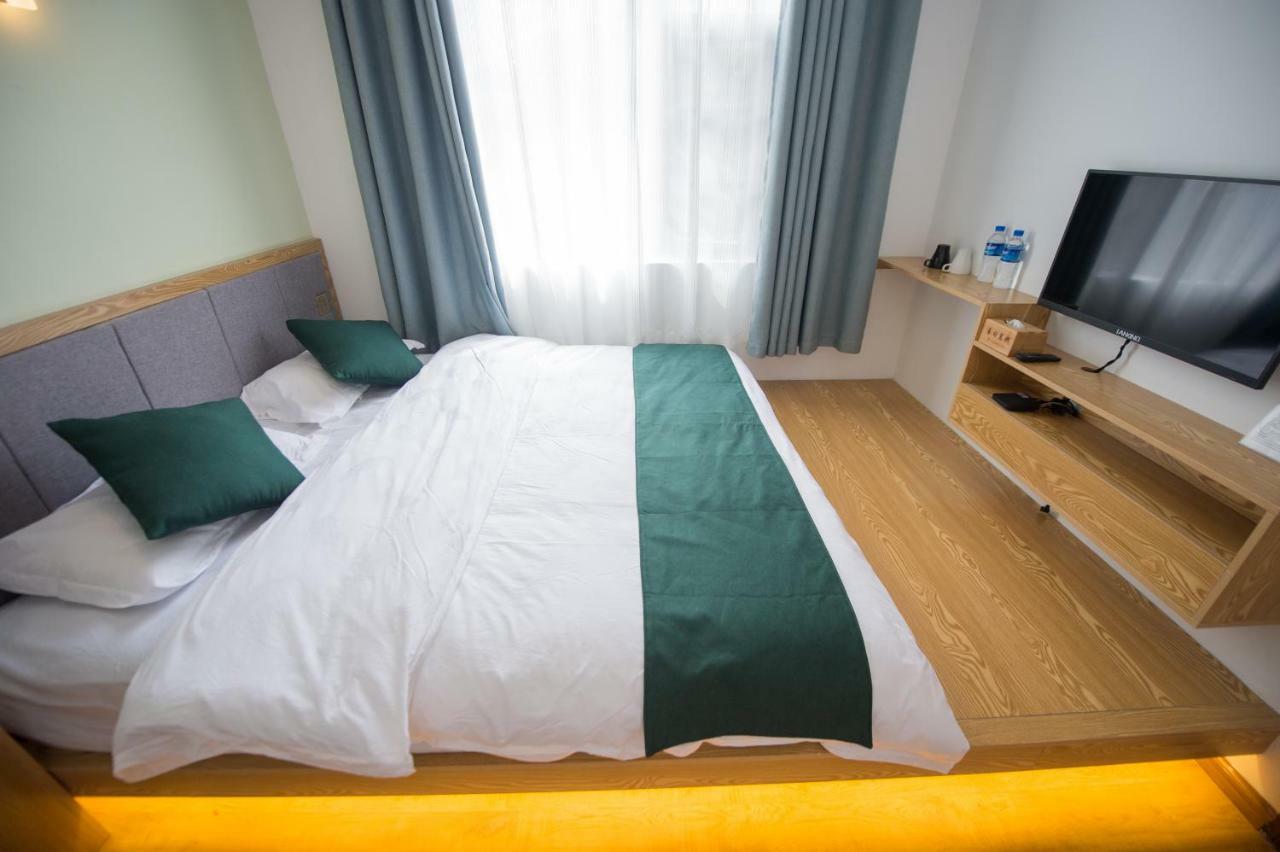 Dali Spring Field Hostel Eksteriør billede