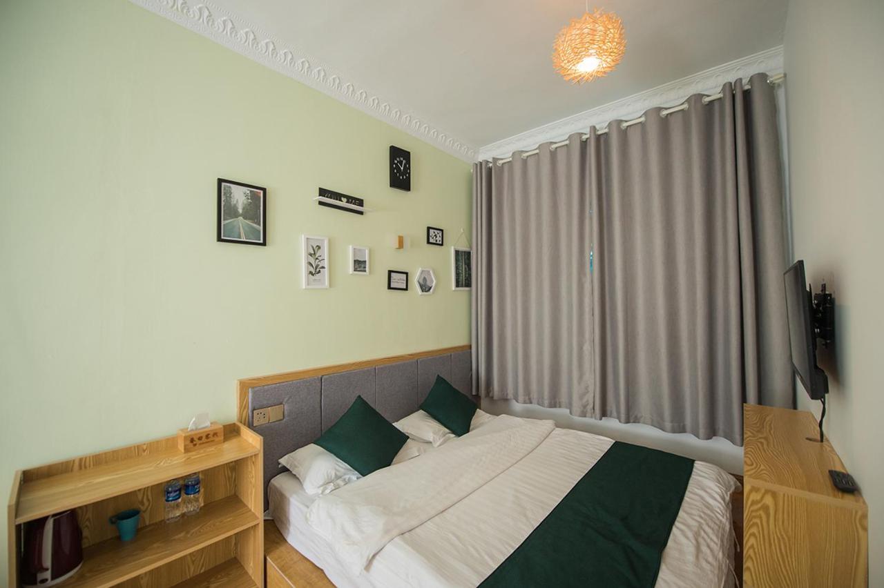 Dali Spring Field Hostel Eksteriør billede